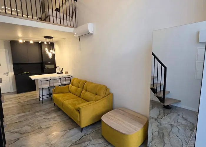 Apartament With A Pool