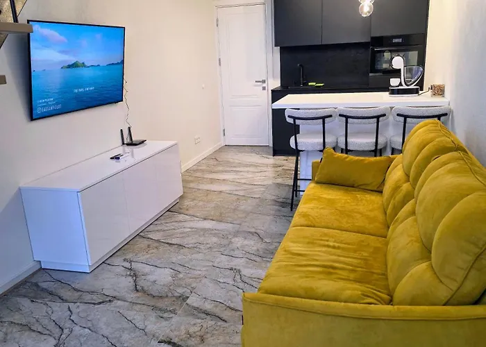 Apartament With A Pool