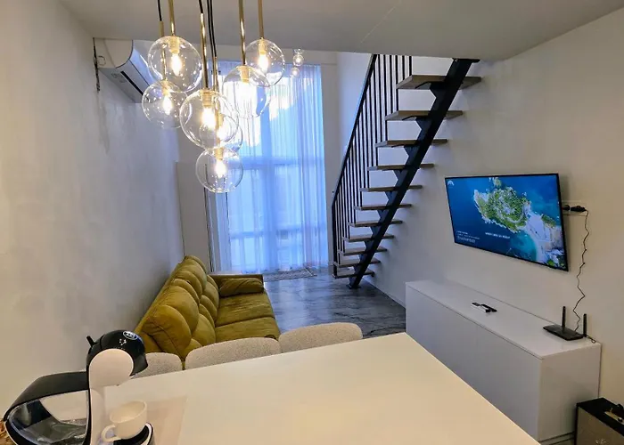 Apartament With A Pool